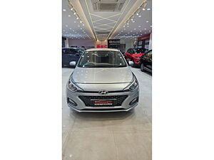 Second Hand Hyundai Elite i20 Magna 1.2 MT [2020-2023] in Kanpur