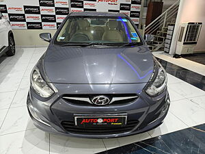 Second Hand Hyundai Verna Fluidic 1.6 VTVT SX in Bangalore