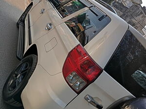 Second Hand Mahindra TUV300 T8 in Patna