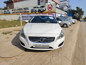 Second Hand Volvo S60 Kinetic D3 in Mohali