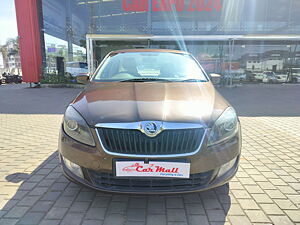 Second Hand Skoda Rapid Elegance 1.6 TDI CR MT in Nashik