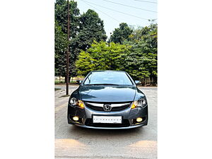 Second Hand Honda Civic 1.8V MT in Kanpur