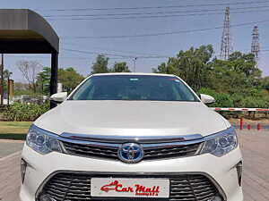 Second Hand Toyota Camry Hybrid in Nashik