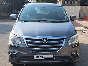 Second Hand Toyota Innova 2.5 G 7 STR BS-III in Indore