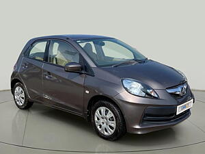 Second Hand Honda Brio S MT in Surat