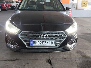 Second Hand Hyundai Verna Fluidic 1.6 VTVT SX Opt AT in Mumbai