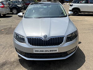 Second Hand Skoda Octavia Elegance 1.8 TSI AT in Mumbai