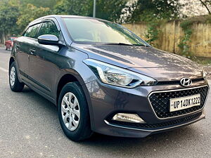 Second Hand Hyundai Elite i20 Sportz 1.2 [2016-2017] in Delhi