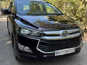 Second Hand Toyota Innova Crysta 2.8 GX AT 7 STR [2016-2020] in Mumbai