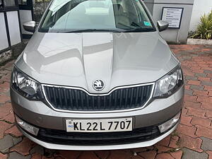 Second Hand Skoda Rapid Ambition 1.6 MPI AT in Kochi