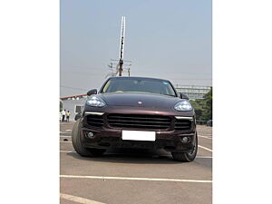 Second Hand Porsche Cayenne Diesel in Noida