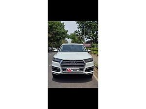 Second Hand Audi Q7 45 TDI Technology Pack in Chandigarh