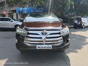 Second Hand टोयोटा इनोवा क्रिस्टा 2.4 gx 7 सीटर [2016-2020] in मुंबई