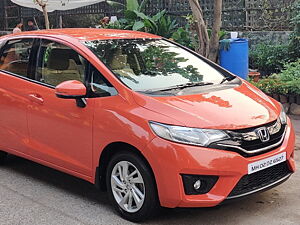 Second Hand Honda Jazz V Petrol in Mumbai