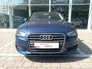 Second Hand Audi A3 35 TDI Premium + Sunroof in Ahmedabad