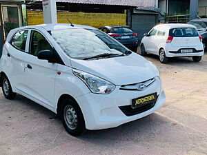 Second Hand Hyundai Eon Era + in Chandigarh