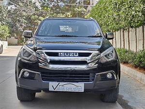 Second Hand Isuzu MU-X 4x4 in Hyderabad