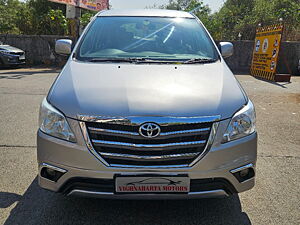 Second Hand Toyota Innova 2.5 G BS IV 8 STR in Mumbai