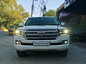 Second Hand Toyota Land Cruiser LC 200 VX in Hyderabad