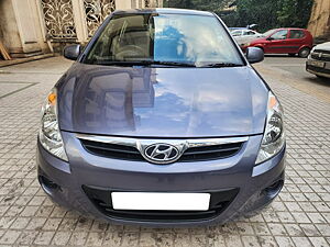 Second Hand Hyundai i20 Magna 1.2 in Mumbai