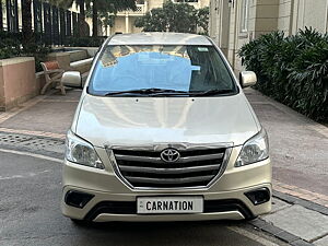 Second Hand Toyota Innova 2.5 G BS IV 7 STR in Delhi