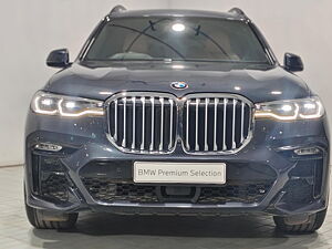 Second Hand BMW X7 xDrive40i M Sport in Pune