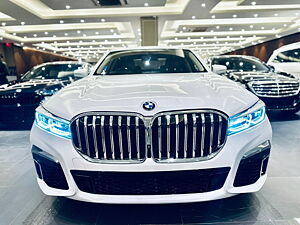 Second Hand BMW 7-Series 730Ld DPE Signature in Delhi