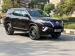 Second Hand Toyota Fortuner 2.7 4x2 AT [2016-2020] in Delhi