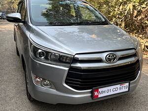 Second Hand Toyota Innova Crysta 2.4 V Diesel in Mumbai