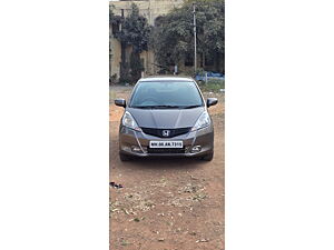 Second Hand Honda Jazz X in Sangli