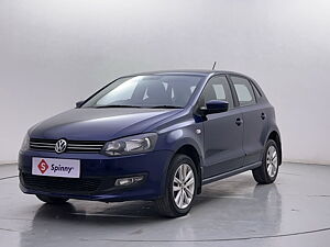 Second Hand Volkswagen Polo Highline1.2L (P) in Bangalore