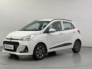 Second Hand Hyundai Grand i10 Sportz AT 1.2 Kappa VTVT in Ahmedabad