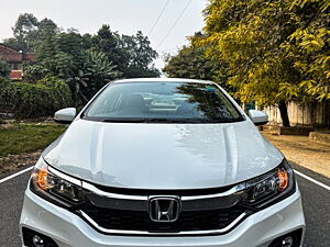 Second Hand Honda City V Petrol in Kanpur