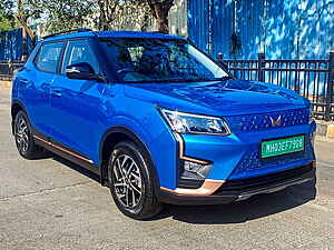 Second Hand महिंद्रा xuv400 EL 39.4 kwh in मुंबई