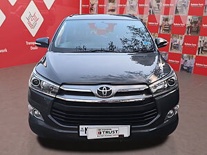 Second Hand Toyota Innova Crysta 2.4 VX 7 STR [2016-2020] in Mumbai