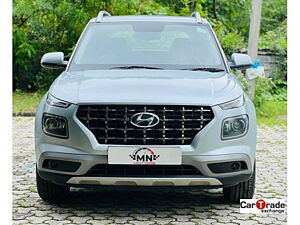 Second Hand Hyundai Venue SX 1.4 (O) CRDi in Ahmedabad