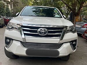 Second Hand Toyota Fortuner 2.8 4x2 AT [2016-2020] in Delhi