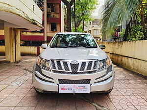 Second Hand महिंद्रा XUV500 w8 in मुंबई