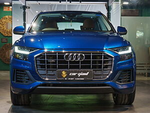 Second Hand Audi Q8 Celebration in Delhi