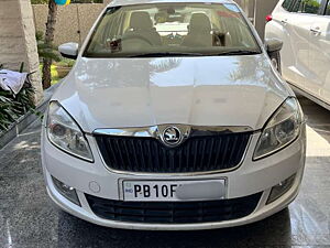 Second Hand Skoda Rapid 1.5 TDI CR Elegance Plus AT in Ludhiana