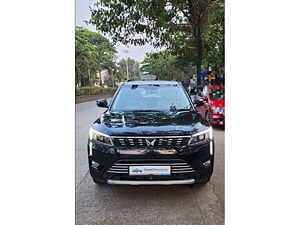 Second Hand महिंद्रा xuv300 w8 1.5 डीज़ल [2020] in ठाणे