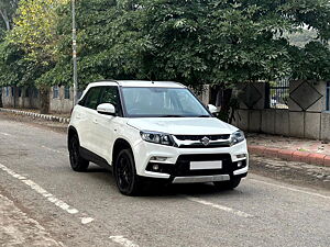 Second Hand Maruti Suzuki Vitara Brezza ZDi Plus AGS in Delhi