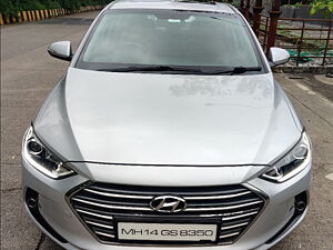 Second Hand Hyundai Elantra 1.6 SX (O) AT in Mumbai