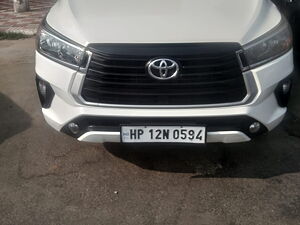 Second Hand Toyota Innova Crysta 2.4 G 7 STR [2016-2017] in Chandigarh