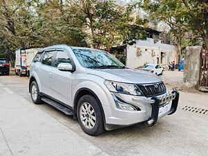 Second Hand महिंद्रा XUV500 w10 in मुंबई