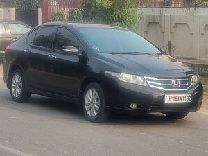 Second Hand Honda City 1.5 V MT in Ghaziabad