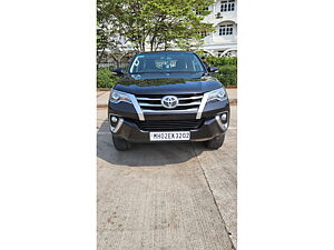 Second Hand Toyota Fortuner 2.8 4x2 AT [2016-2020] in Navi Mumbai