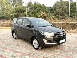 Second Hand Toyota Innova Crysta 2.4 GX 7 STR [2016-2020] in Delhi