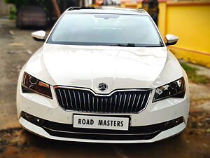 Second Hand Skoda Superb L&K TDI AT in Coimbatore