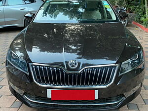 Second Hand Skoda Superb L&K TSI AT in Pune